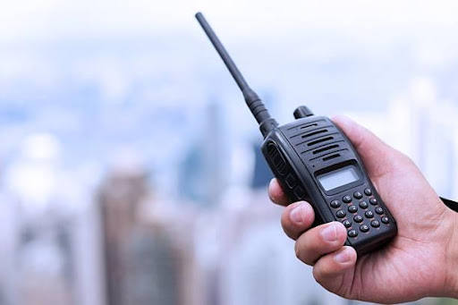 O que é um rádio HT?