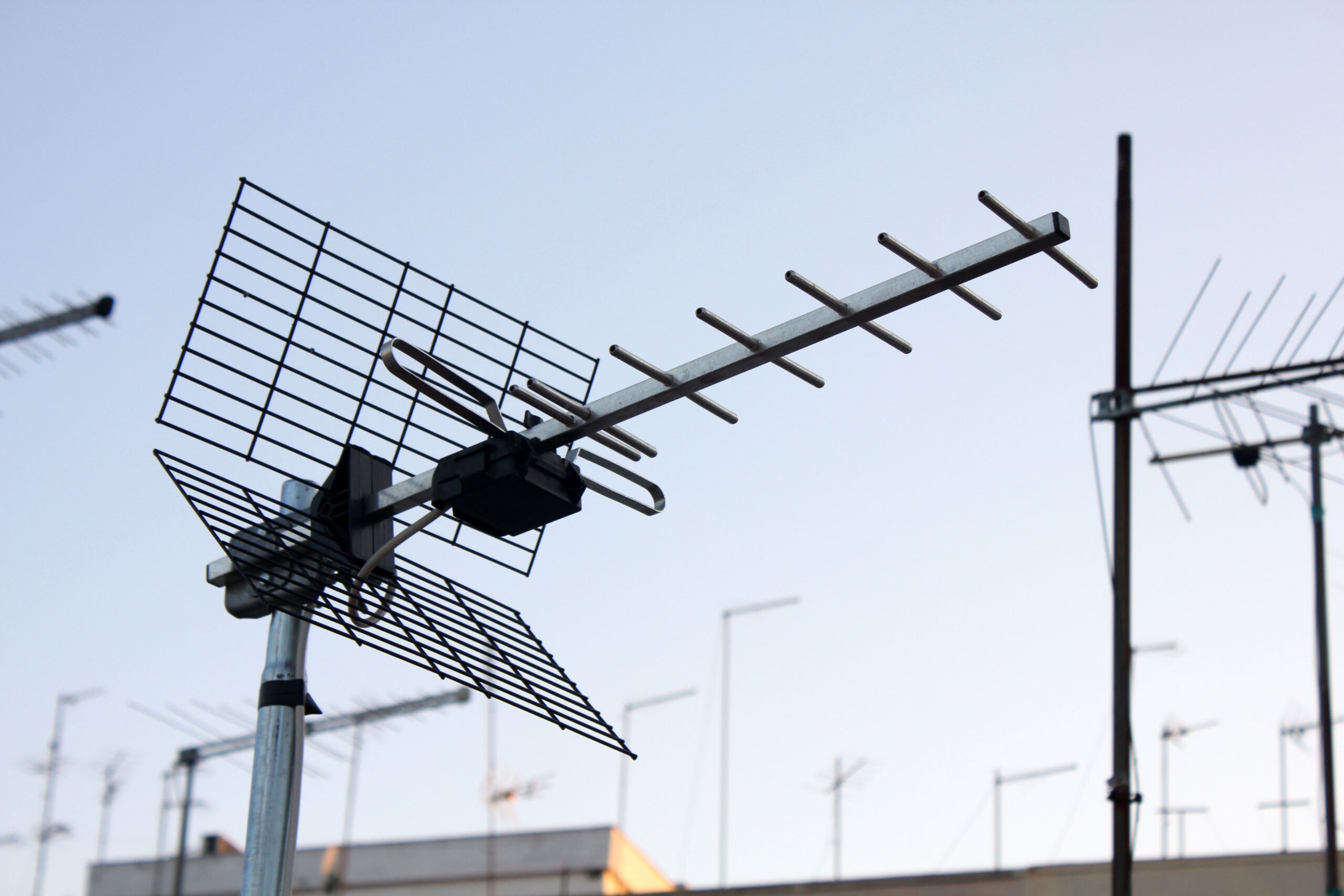 Antena radiocomunicação
