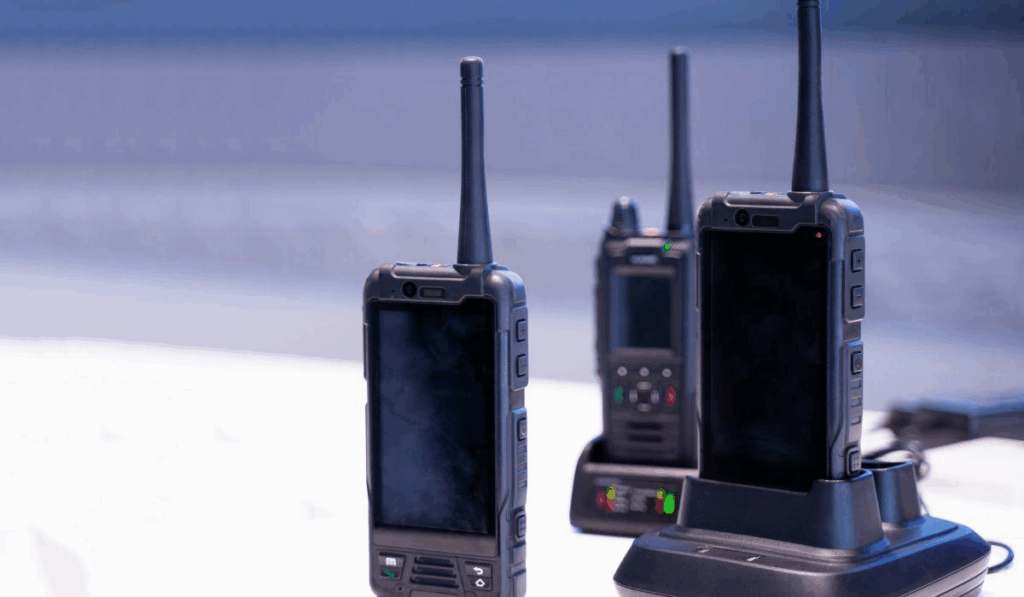 Diferenças rádio móvel e rádio portátil