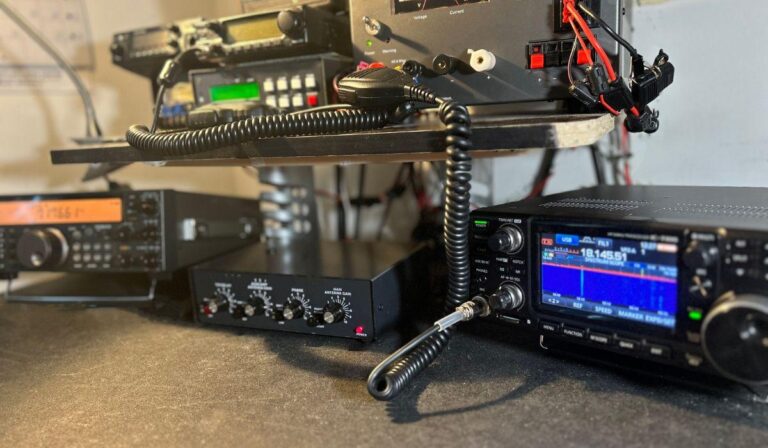 Vantagens de usar uma estação fixa de rádio comunicador em operações empresariais