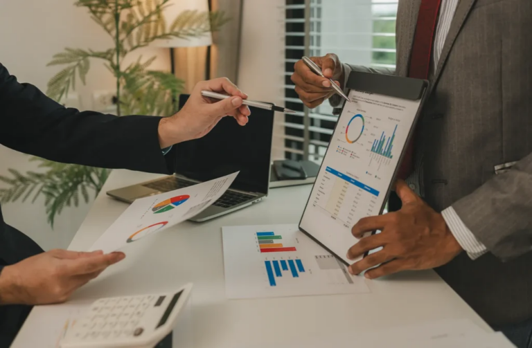 A Conta que Ninguém Faz: Custos Ocultos de Manutenção e Depreciação ao Comprar Rádios Comunicadores